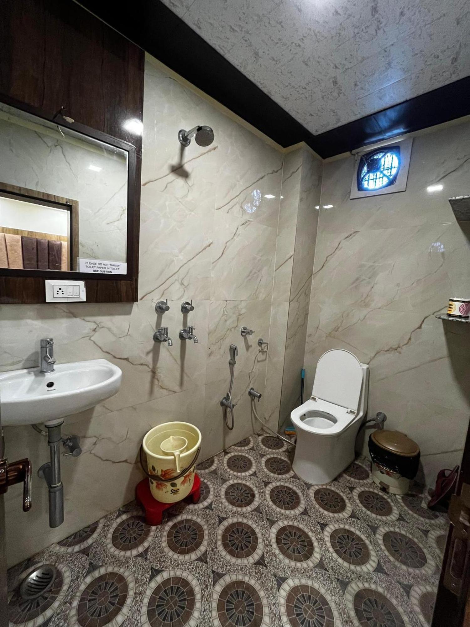 Ks Paying Guest House Varanasi Dış mekan fotoğraf